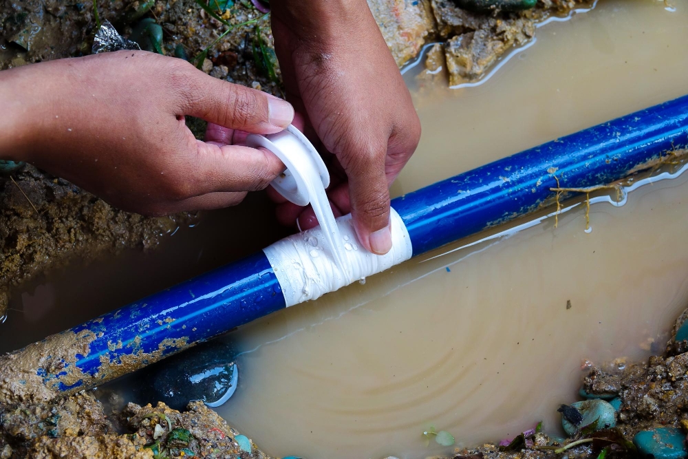 Leaky Pipes